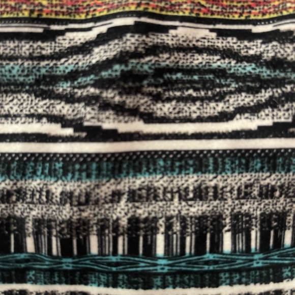 Maurice’s Skirt, mid length, Size L - Picture 2 of 5